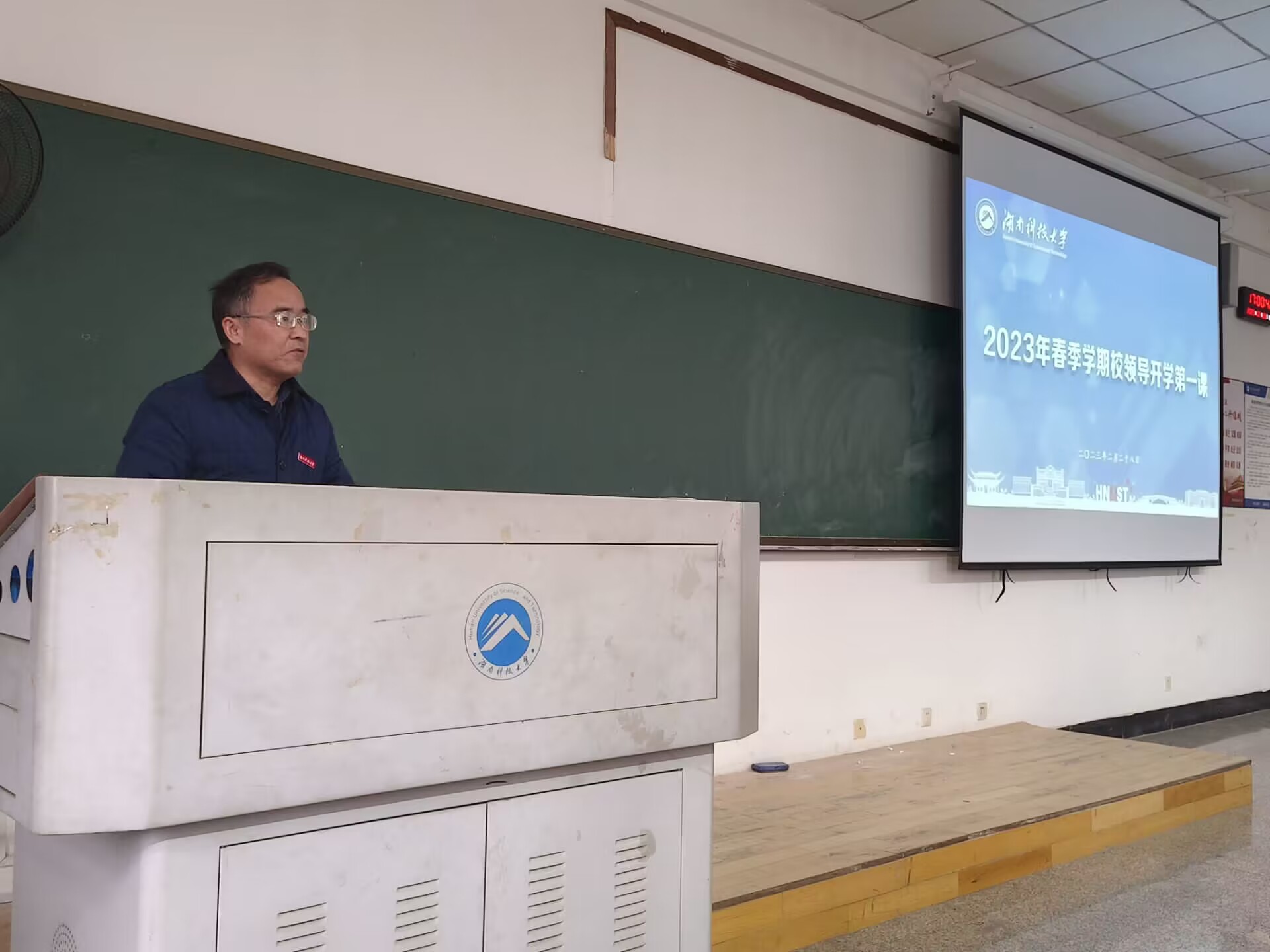 8bdf0cdbbdfe469a92d3d48270b0f6d0.jpg 8bdf0cdbbdfe469a92d3d48270b0f6d0.jpg