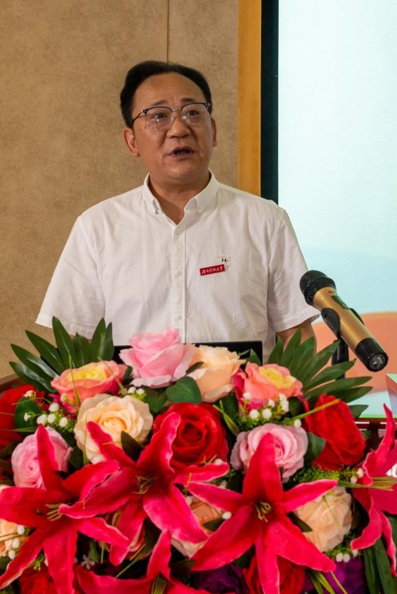 20f76546288548b4a3254cb66d39947f.jpg 20f76546288548b4a3254cb66d39947f.jpg