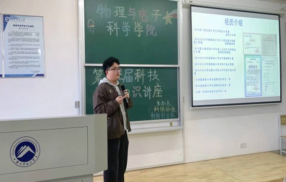 7c98eaefc80348f4bd86b2d9b2701dda.jpg 7c98eaefc80348f4bd86b2d9b2701dda.jpg