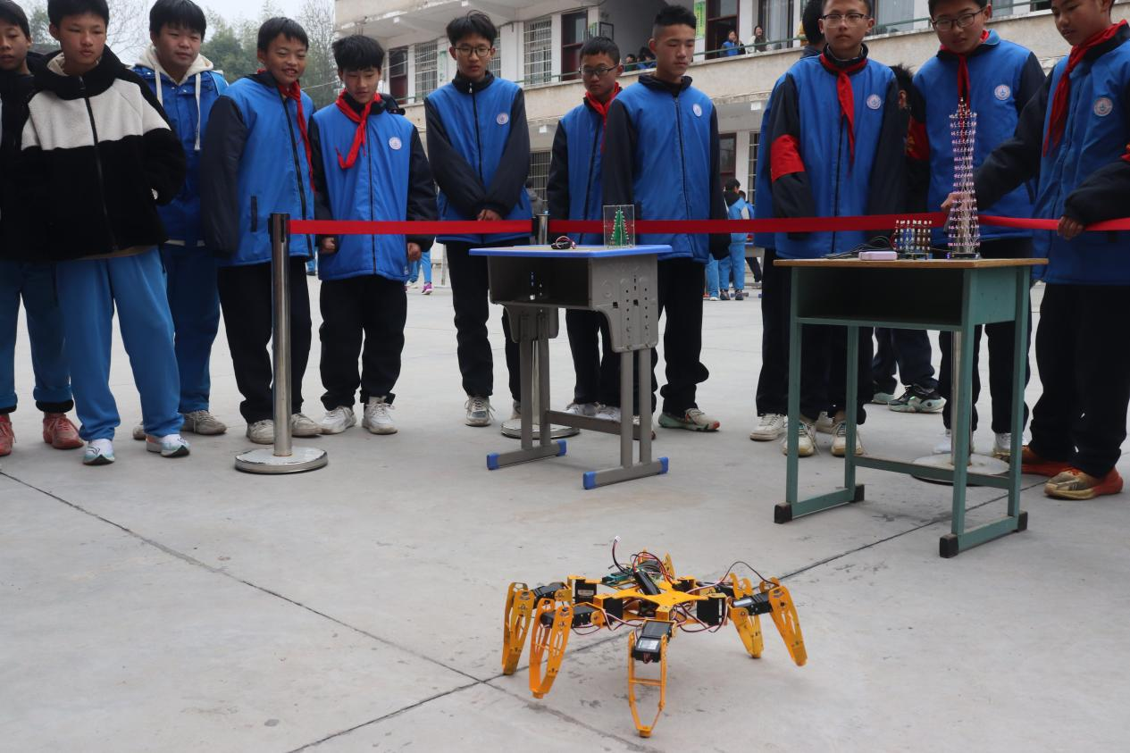 dc185ac1f2d34c32b7c2e0eb83f051e7.png 图片9.png