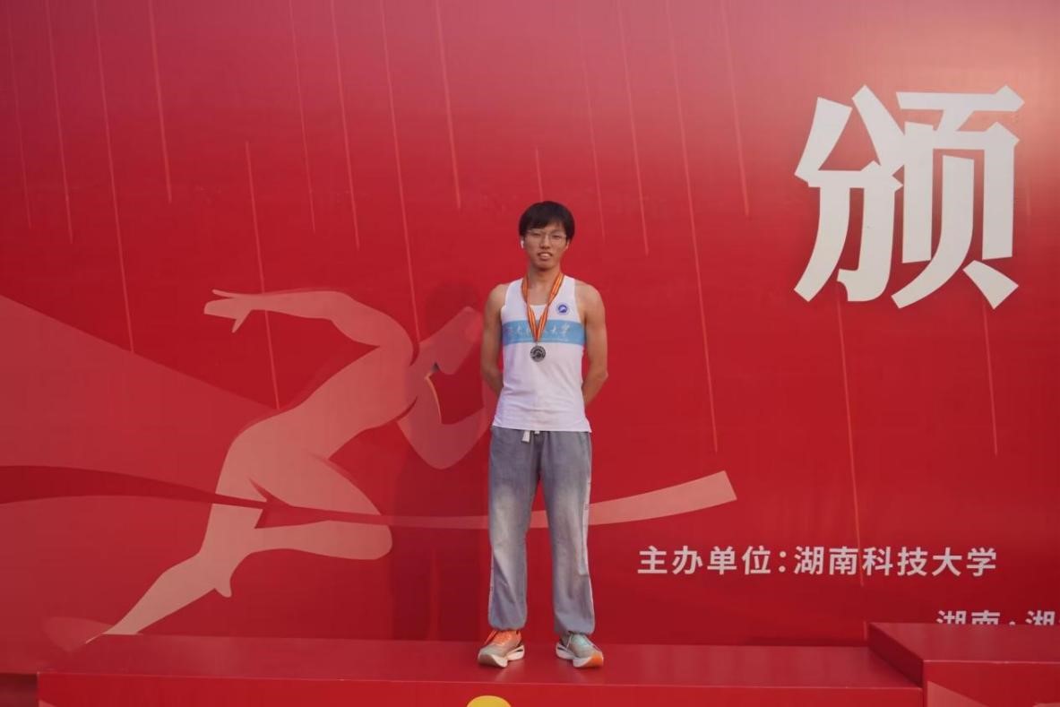 b2b036ce9f9b4bfd964b6b2836d20485.jpg b2b036ce9f9b4bfd964b6b2836d20485.jpg